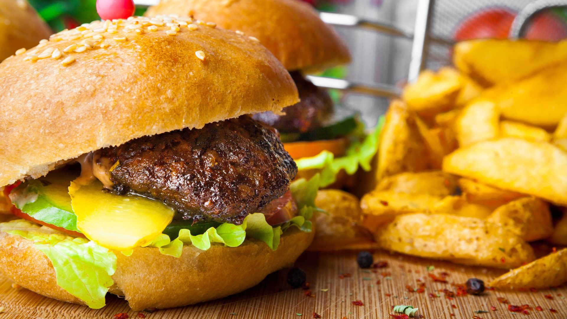 Hearty plates, fresh flavors, made for every craving