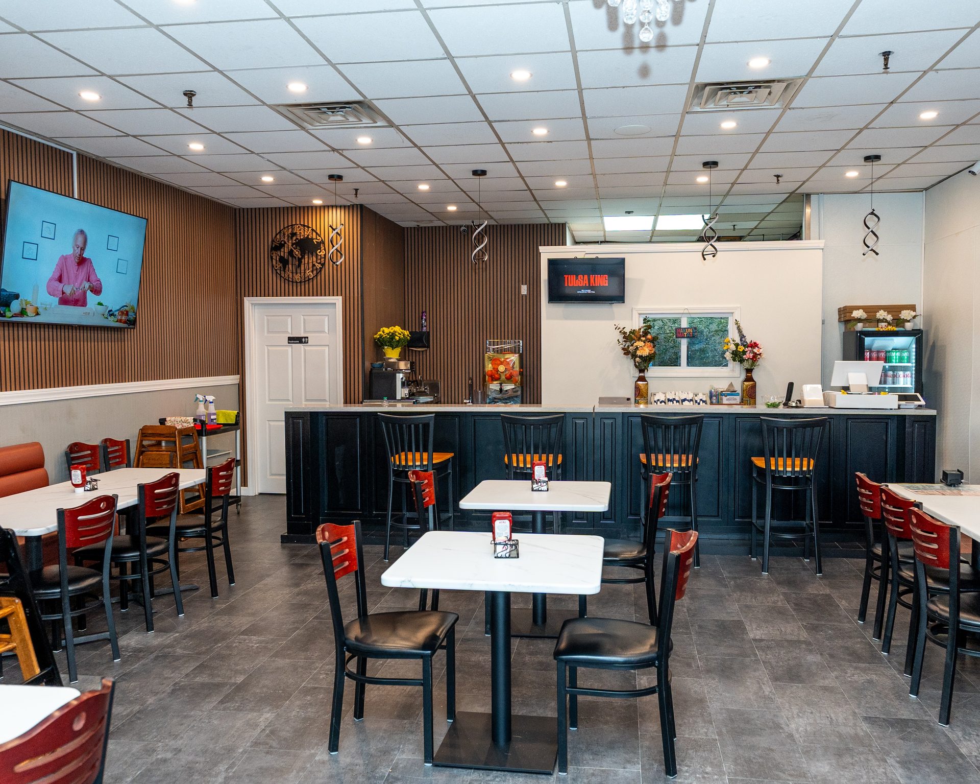 Reserve your table at Dip & Dine
